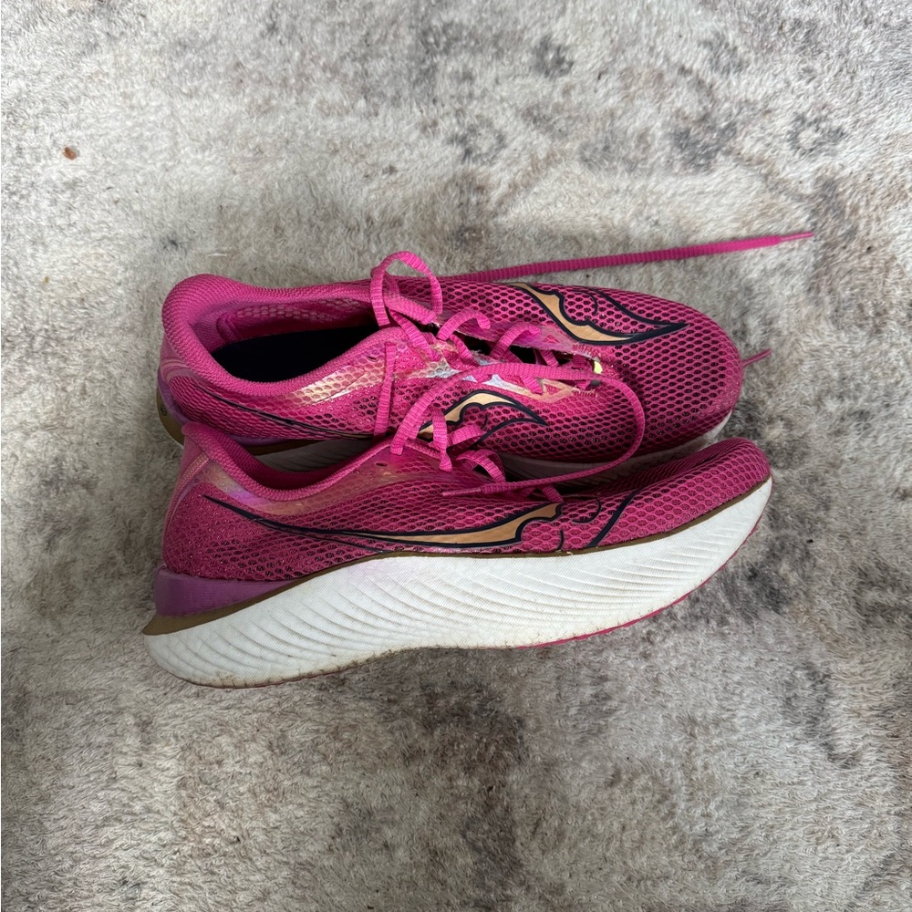 Saucony Pink Running Shoes